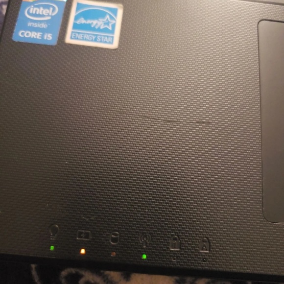 15" ASUS GAMING LAPTOP - Picture 6 of 8